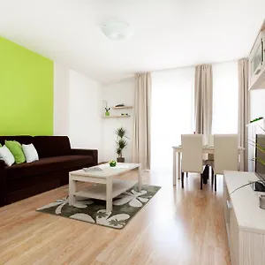 *** Aparthotel Corvin Plaza & Ungheria